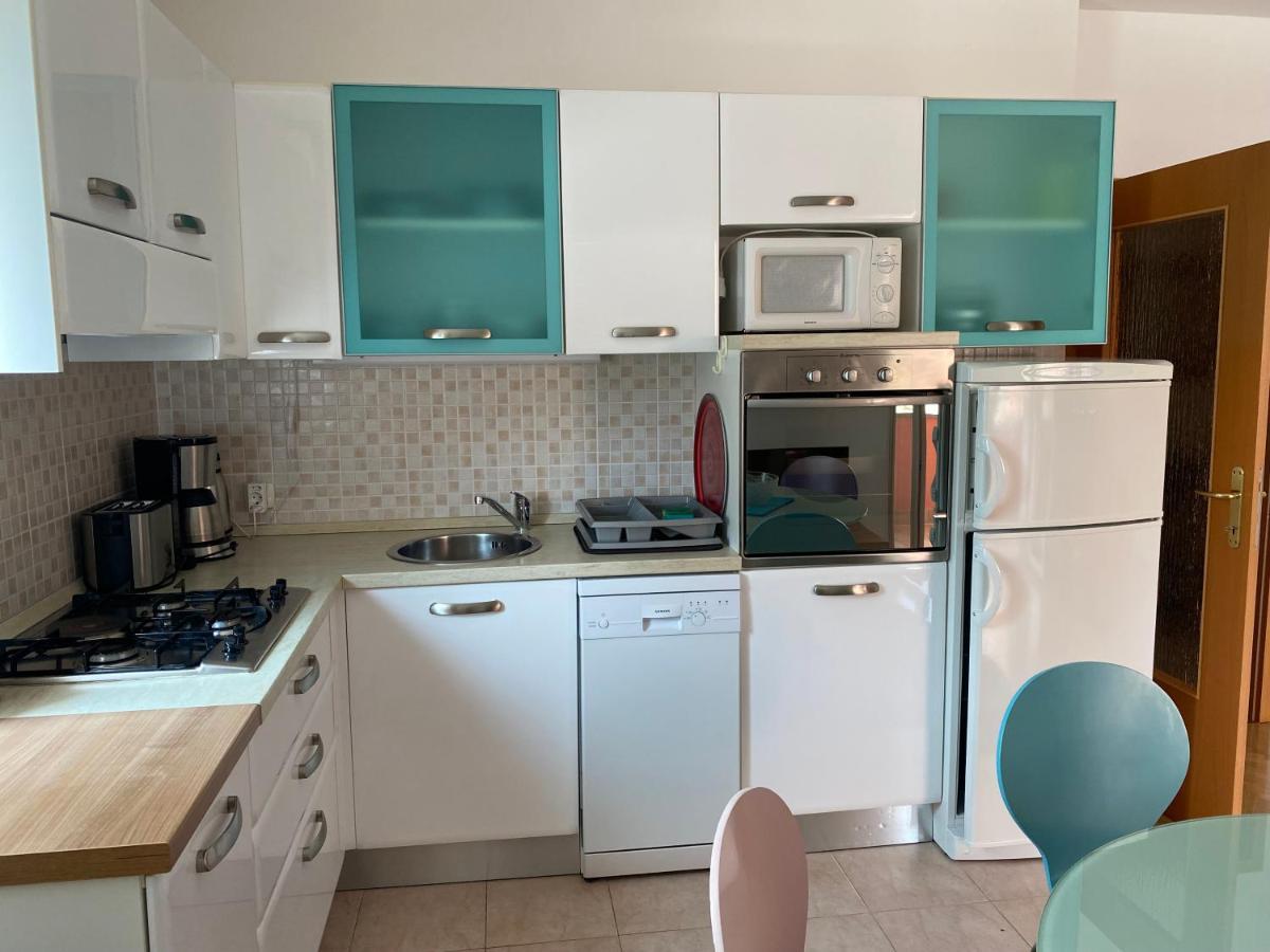 Appartamento Molnar Premantura Esterno foto